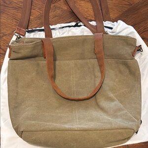 Simple Modern Stylish Tan Tote Bag